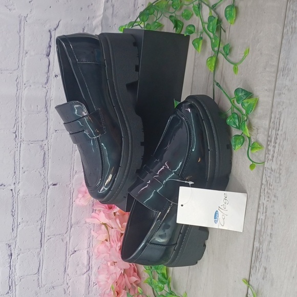 aqua college Shoes - Aqua College Saanvi Waterproof Penny Loafer Patent NWOB